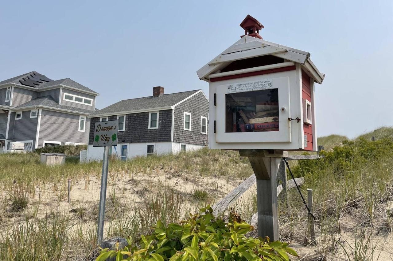 Sandy Clydesdale: Sagamore Beach Sandwich Villa ภายนอก รูปภาพ